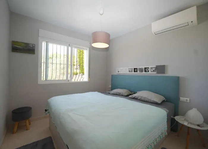 别墅 Casa Nadine 德尼亚